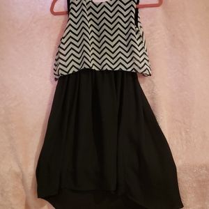 Black & White Sleeveless Dress